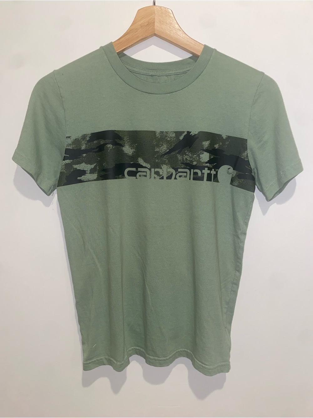 Carhartt Short-Sleeve Crew Tee in Sage Green with Camouflage Chest Stripe NWOT